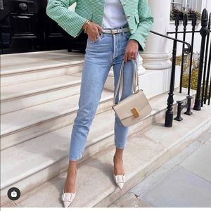 Zara mom fit jeans bloggers fav